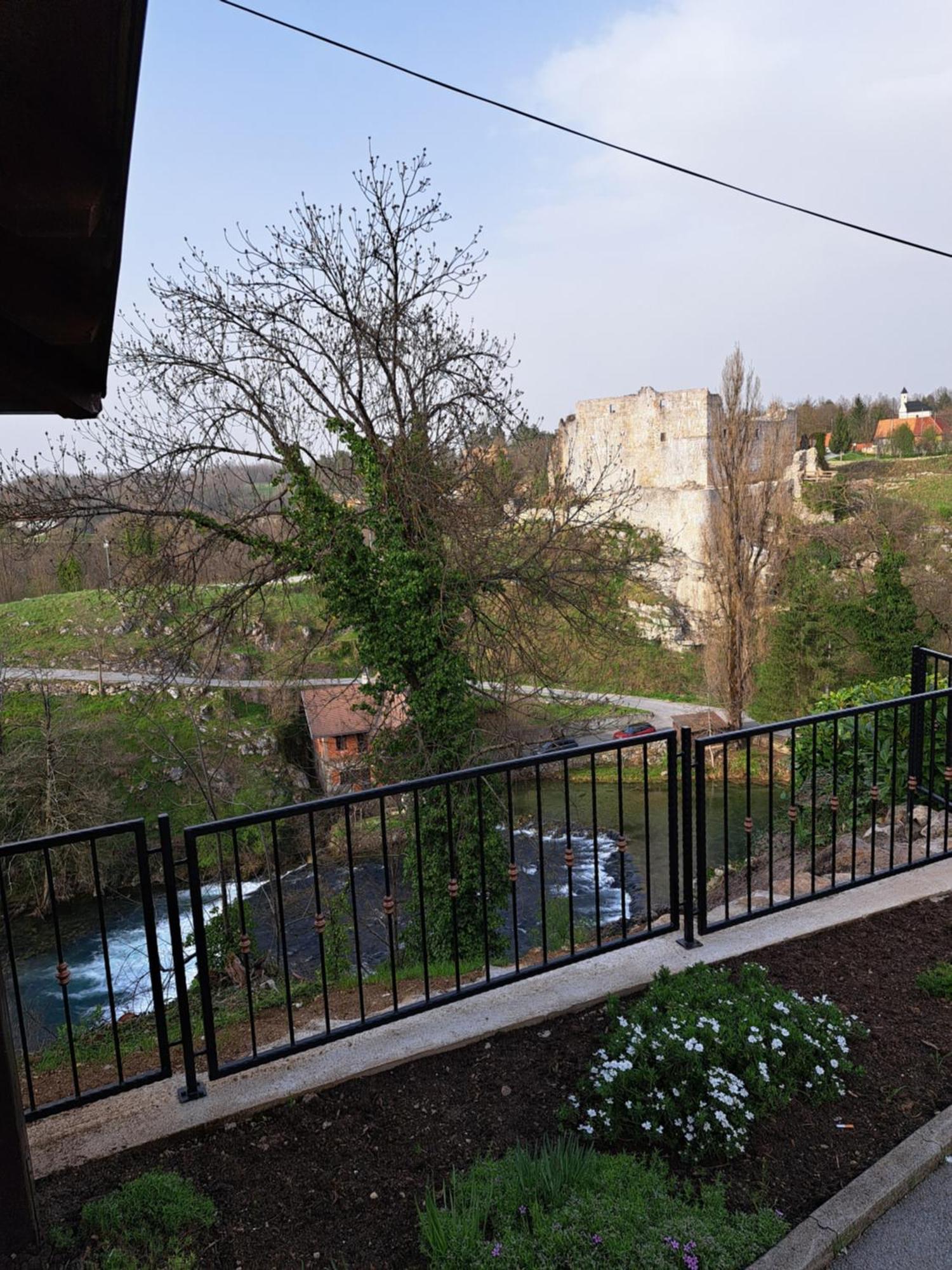 Rooms Modrusan Slunj Exterior foto